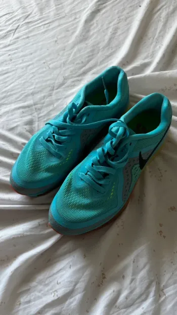Used Nike Air Max 2014 Running Shoes