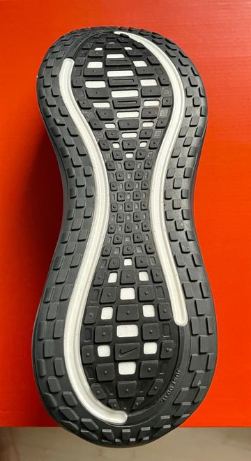 Brugt Nike Vomero Plus 2026 bike — billede 2 af 5