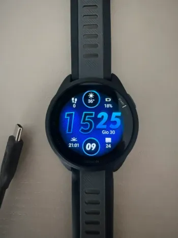 Używany Garmin Forerunner 165 Electronics