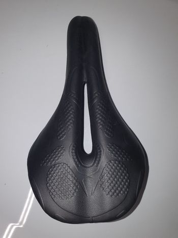 esseselle Road Bike Saddle Saddles & Seatposts usato