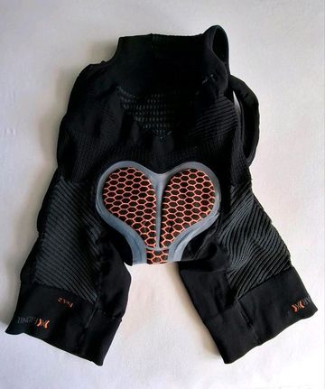 Used x-bionic Premium Bib Shorts bike — image 6 of 8