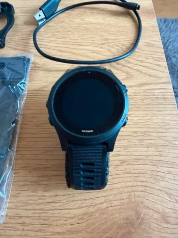 Gebrauchtes Garmin Forerunner 945 bike — Bild 2 von 6