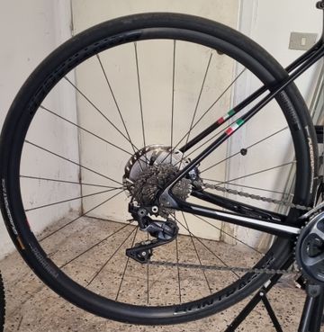 Used Bontrager Paradigm Wheels bike — image 2 of 4