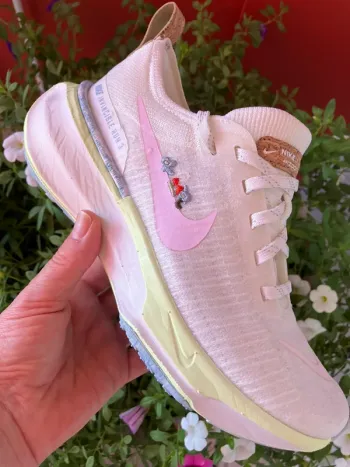 Używany Nike ZOOMX Invincible Run FK 3 Running Shoes