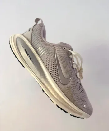 Używany 100% Vomero 18 SE 2026 Running Shoes