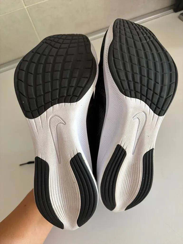 Used Nike Zoom Fly 4 bike — image 6 of 9