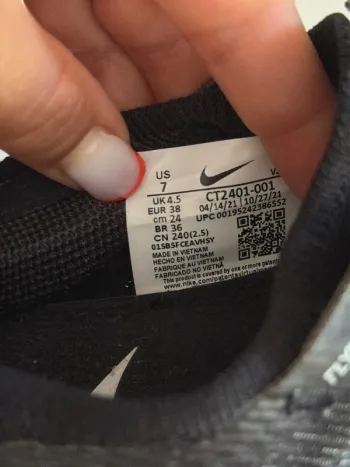 Used Nike Zoom Fly 4 bike — image 9 of 9