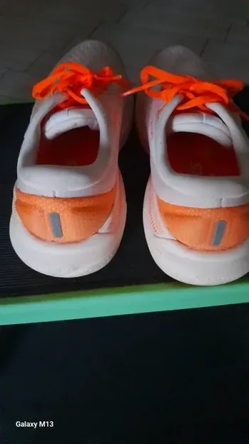 Brooks Running Shoes bike usato — immagine 4 di 4