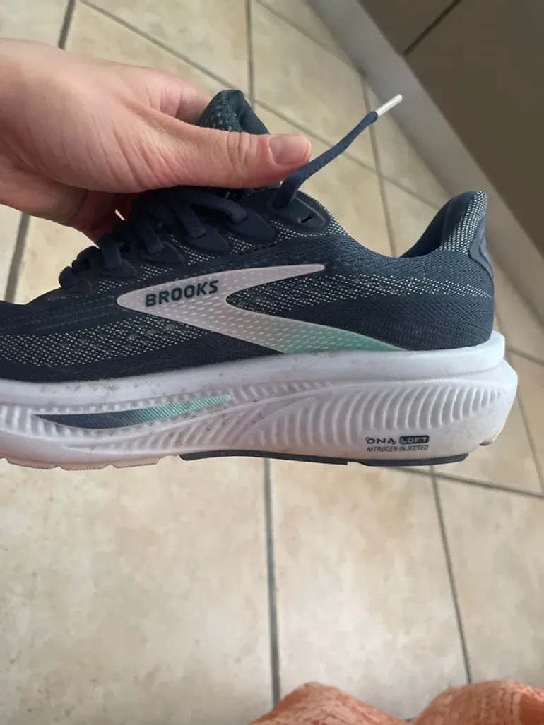 Used Brooks Ghost 17 bike — image 5 of 5