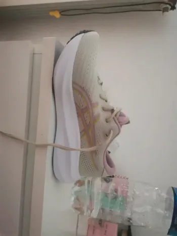 Used Asics Gel-excite 11 bike — image 3 of 5