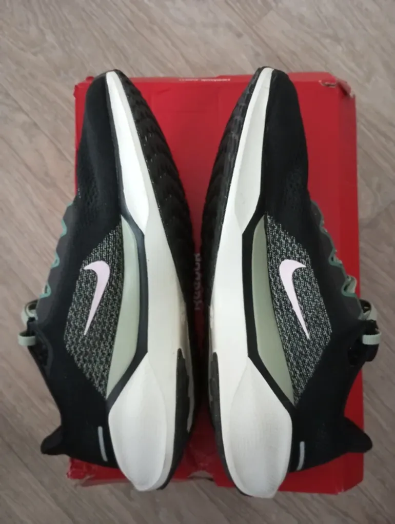 Used Nike Air Zoom bike — image 6 of 7