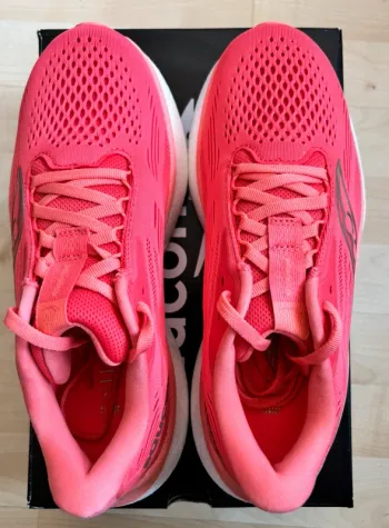 Used Saucony Ride 18 bike — image 2 of 5