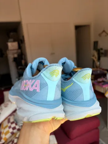 Used Hoka Clifton 9 bike — image 7 of 9