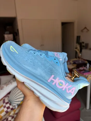 Used Hoka Clifton 9 bike — image 5 of 9