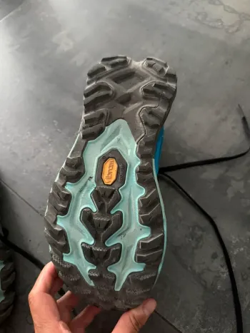 Gebrauchtes Hoka Mafate 5 bike — Bild 3 von 4