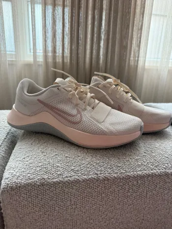 Used Nike Sportschuhe Running Shoes