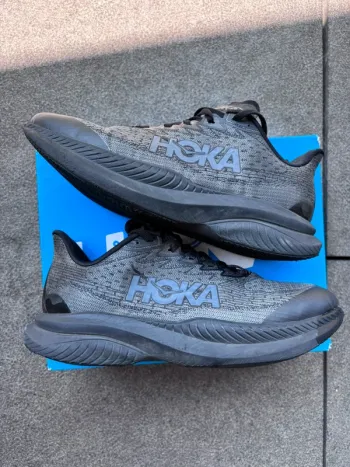 Used Hoka Mach 6 Running Shoes
