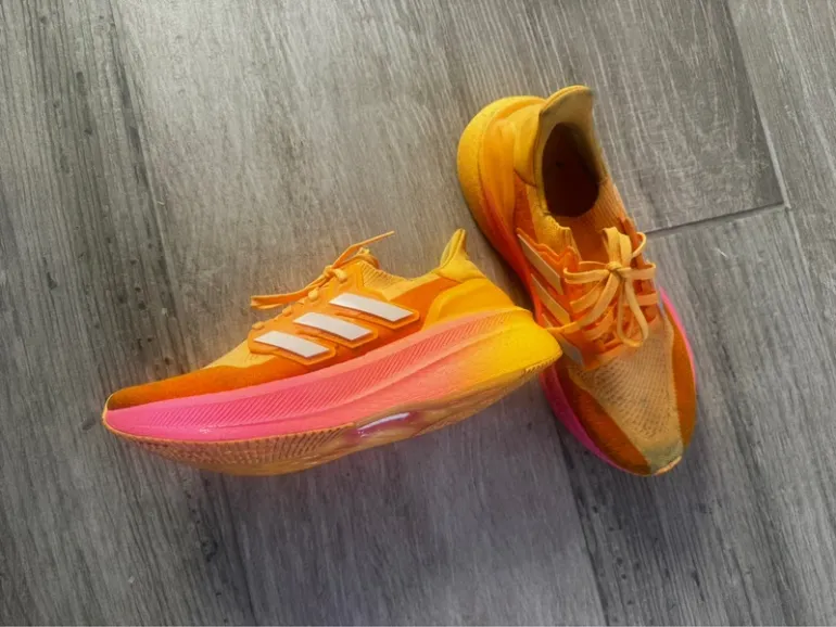 Used Adidas Ultraboost bike — image 3 of 6