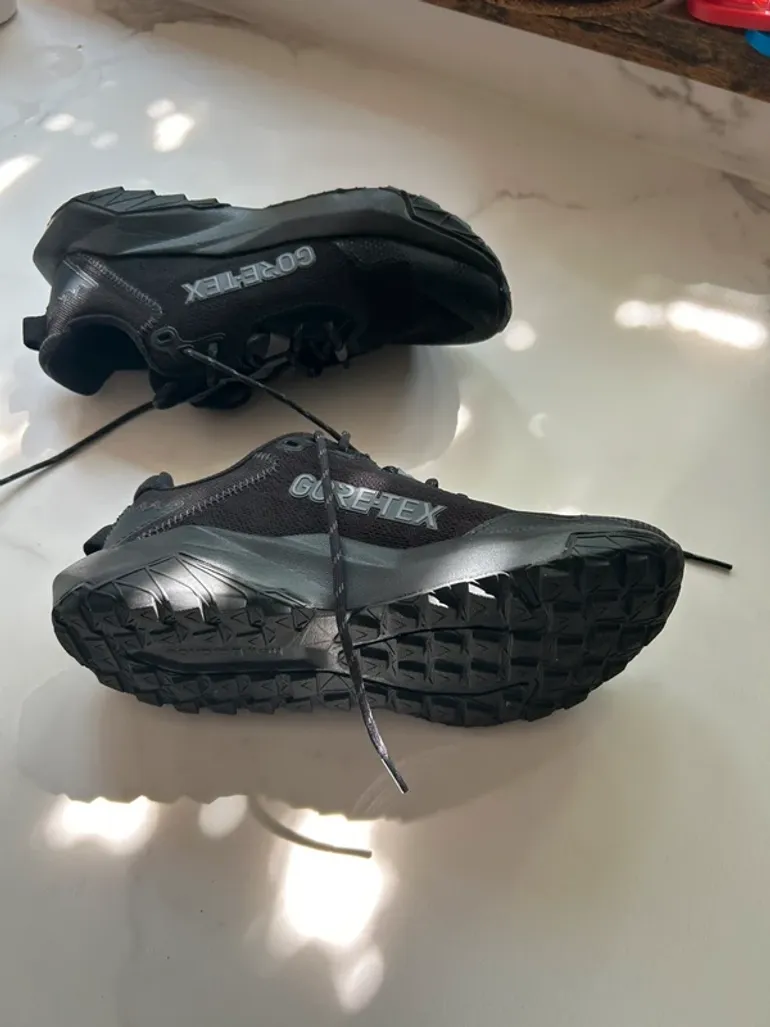 New Balance Dynasoft Nitrel V6 GTX bike usato — immagine 17 di 18