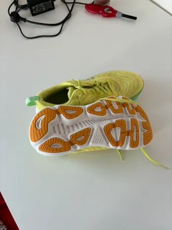 Used Hoka Gaviota 5 bike — image 3 of 5
