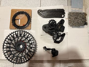 Used Sram XX SL Groupset 2026 bike — image 2 of 8