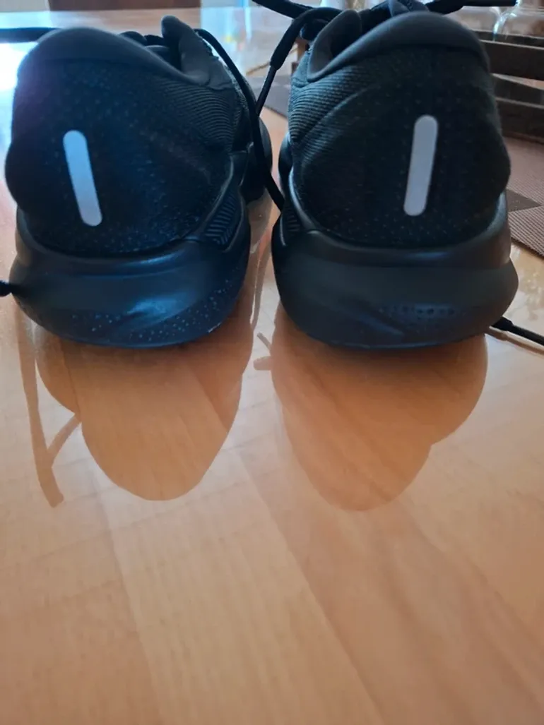 Used Brooks Damen Laufschuhe bike — image 2 of 4