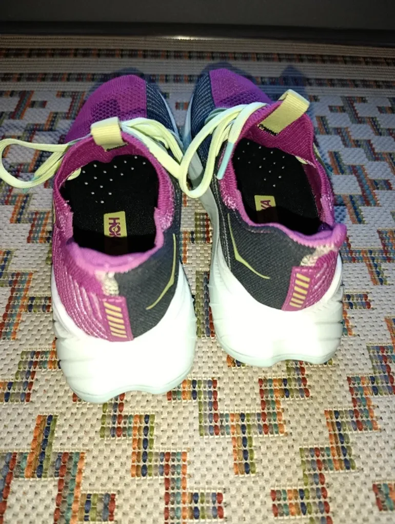 Used Hoka Carbon x3 bike — image 8 of 16