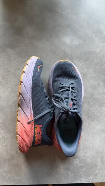 Tweedehands Standard Arahi 7 Running Shoes