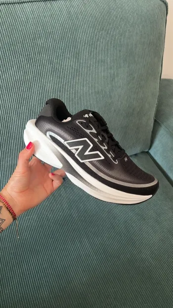 Gebrauchtes New Balance Ellipse V1 Running Shoes