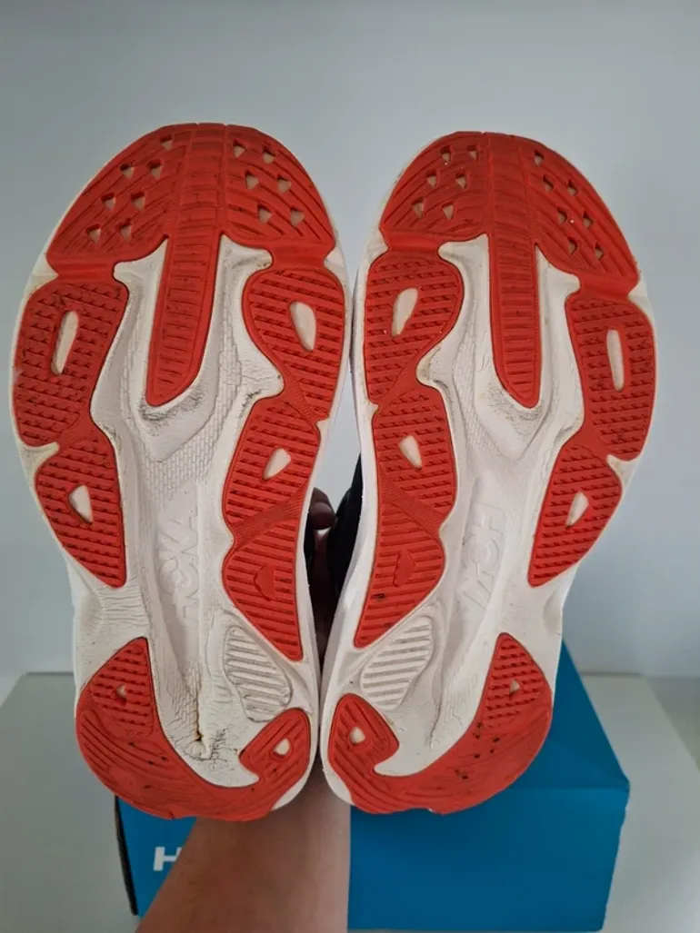 Used Hoka SkyFlow bike — image 11 of 13