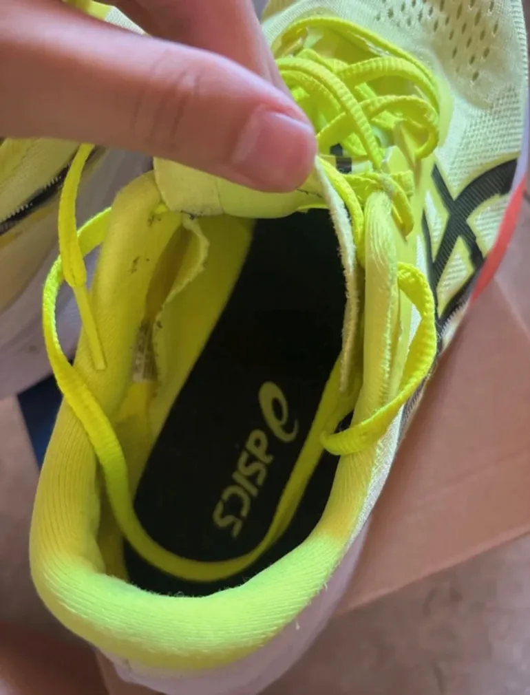 Używany Asics FF Turbo bike — zdjęcie 3 z 4