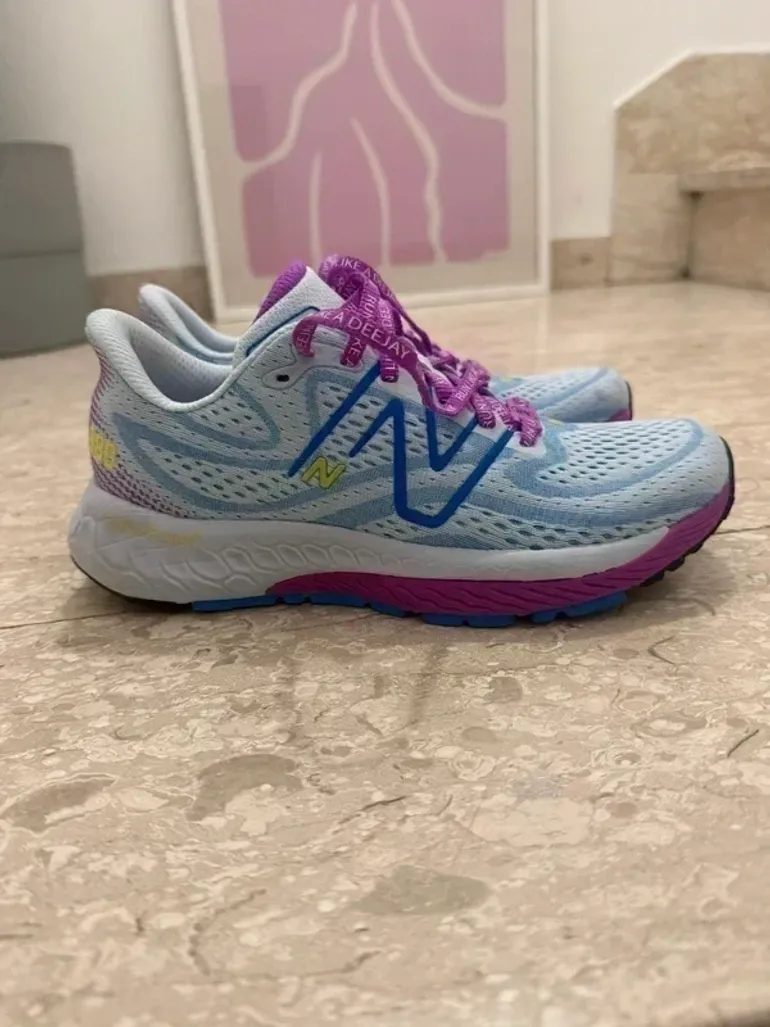Used New Balance 880 bike — image 2 of 5
