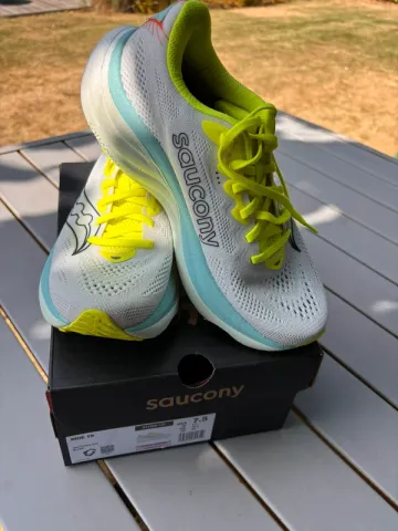 Brugt Saucony Ride 19 Running Shoes