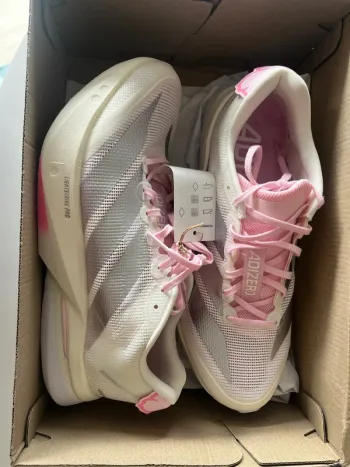 Used Adidas Boston 13 Running Shoes