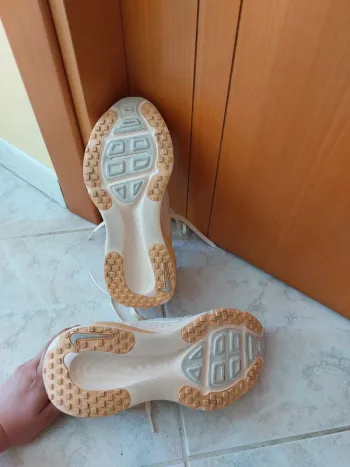 Scarpa Vomero 18 bike usato — immagine 4 di 6