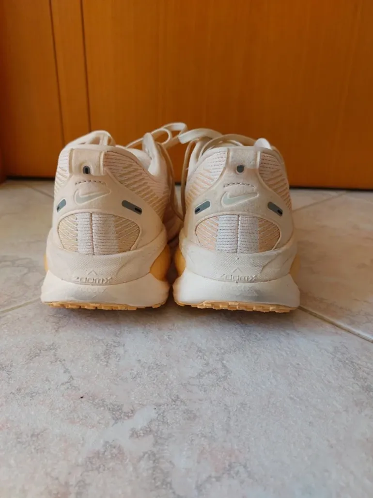 Scarpa Vomero 18 bike usato — immagine 6 di 6