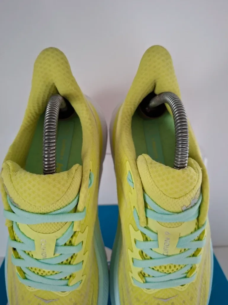 Used Hoka Clifton 9 bike — image 8 of 12