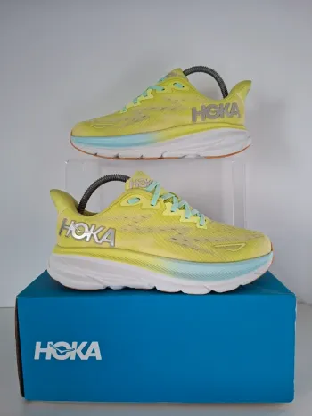 Used Hoka Clifton 9 Running Shoes