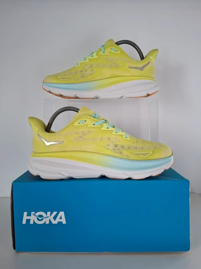 Used Hoka Clifton 9 bike — image 9 of 12