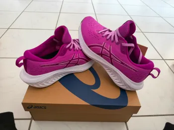 Asics Running Shoes Running Shoes usato