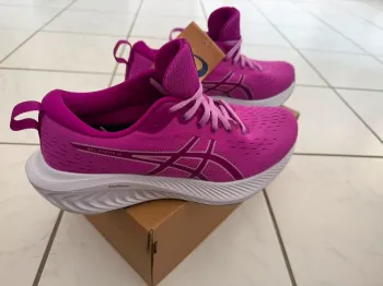 Brugt Asics Running Shoes bike — billede 5 af 6