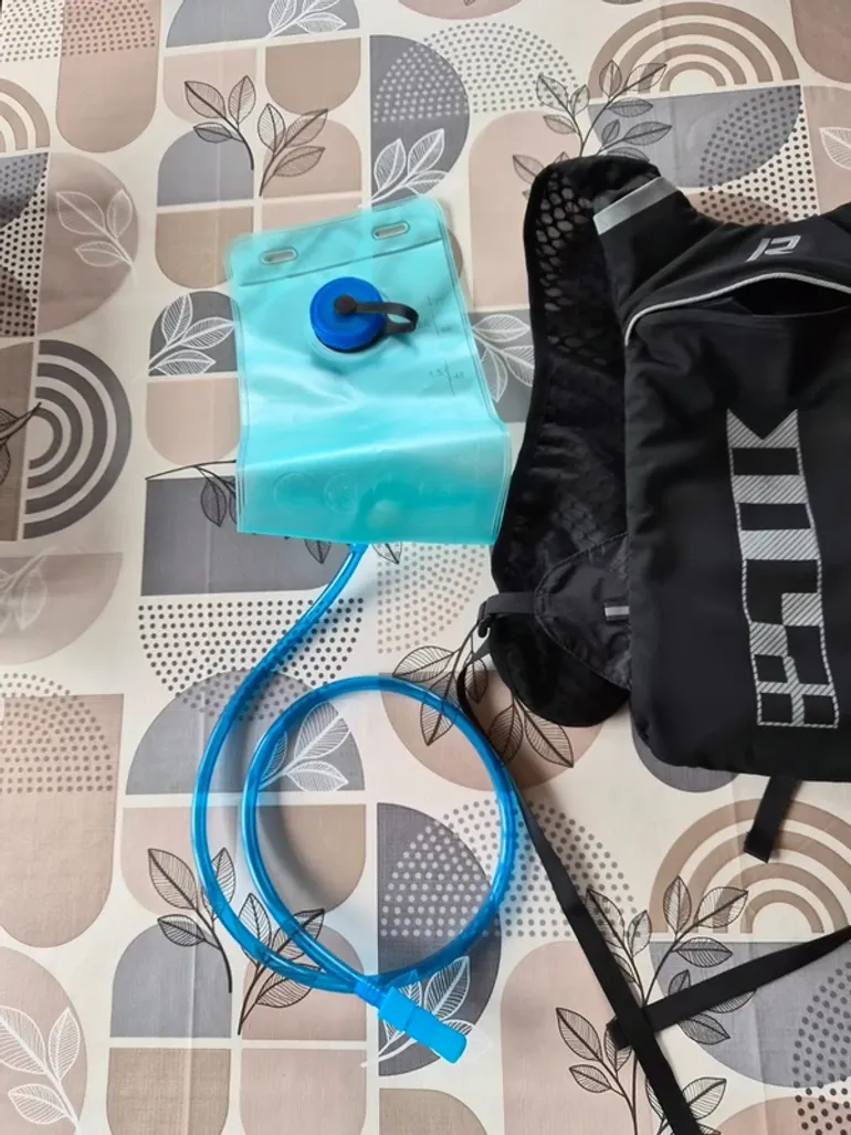 Used Zipp Rukka Hydration Vest bike — image 4 of 6