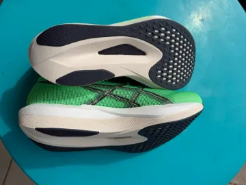 Použité Asics MagicSpeed 5 bike — obrázek 2 z 3