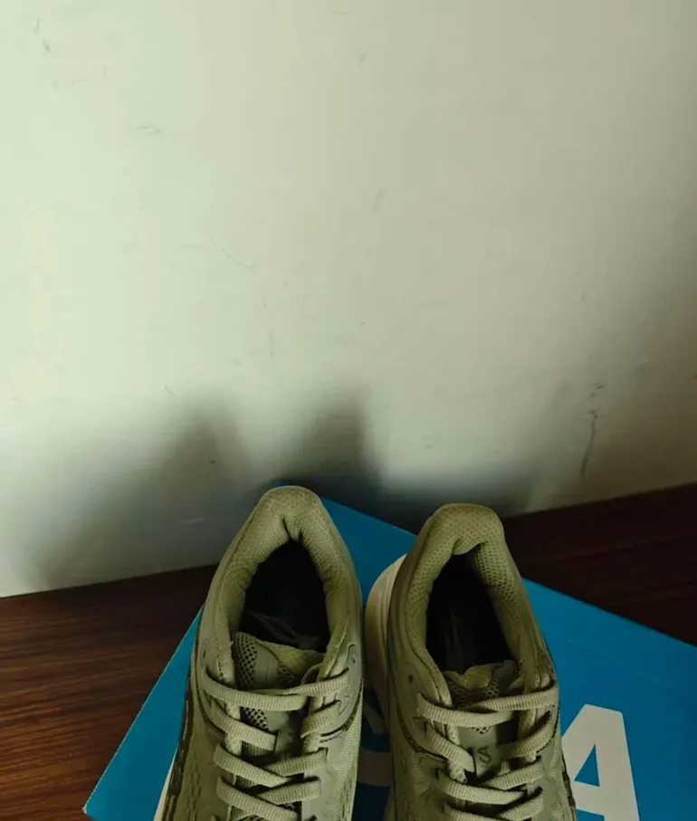 Used Hoka Laufschuhe bike — image 5 of 7