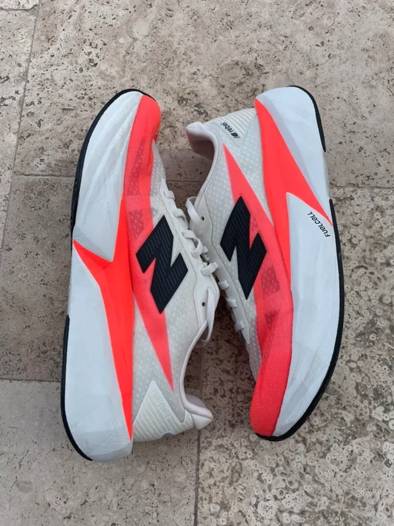 New Balance Rebel v5 bike d'occasion — image 2 sur 10