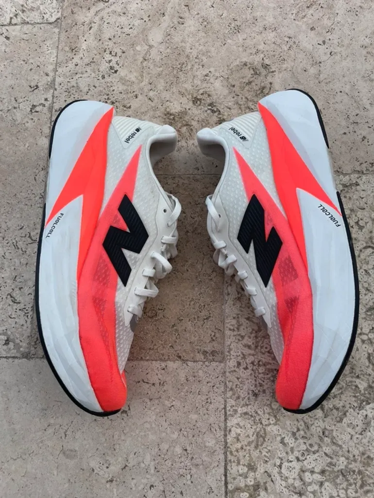New Balance Rebel v5 bike d'occasion — image 4 sur 10