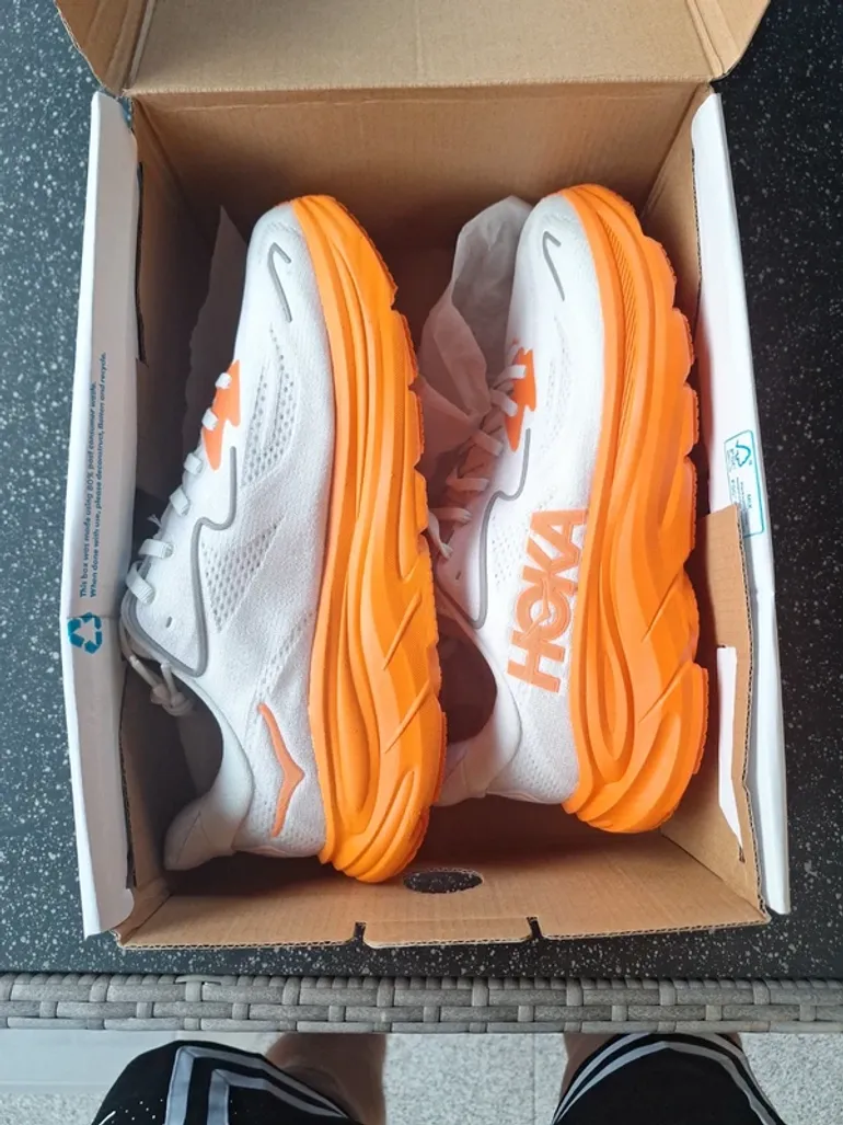 Gebrauchtes Hoka Laufschuhe bike — Bild 4 von 4