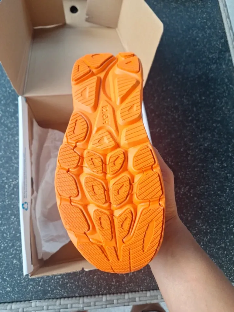 Gebrauchtes Hoka Laufschuhe bike — Bild 3 von 4
