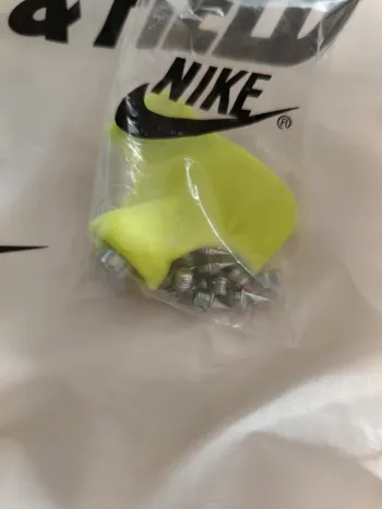 Used Nike Pointe athlétisme saut bike — image 4 of 5