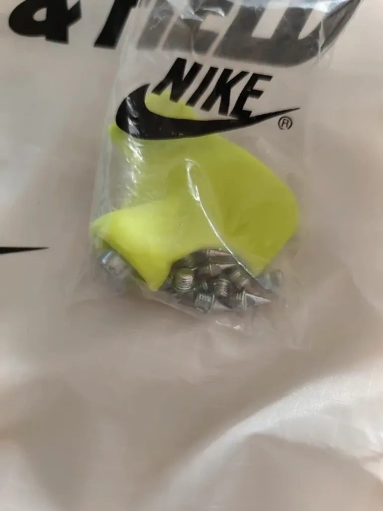 Used Nike Pointe athlétisme saut bike — image 4 of 5